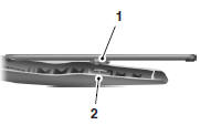 3. To attach the new wiper to the wiper arm, align the slot (1) and cross pin